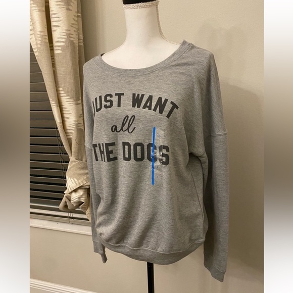 Large Sweatshirt - Picture 2 of 4